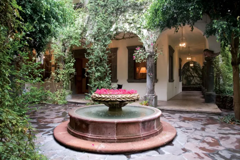 Casa Mision de San Miguel - Image 1