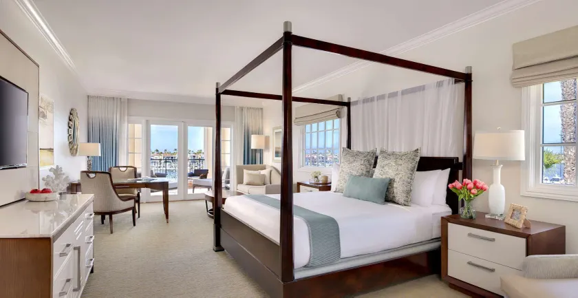 Balboa Bay Resort - Image 1