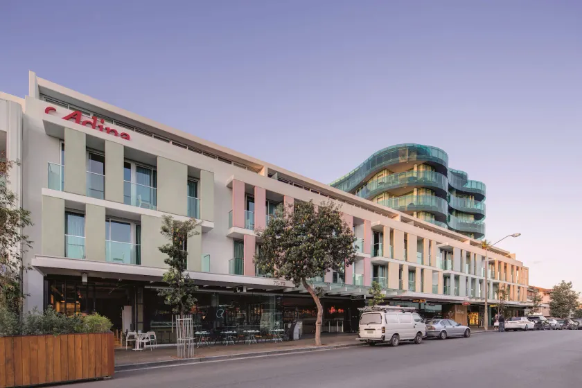 Adina Apartment Hotel Bondi Beach Sydney - Image 1