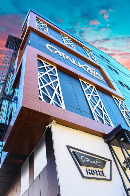 Grand Catalkaya Hotel - Image 1