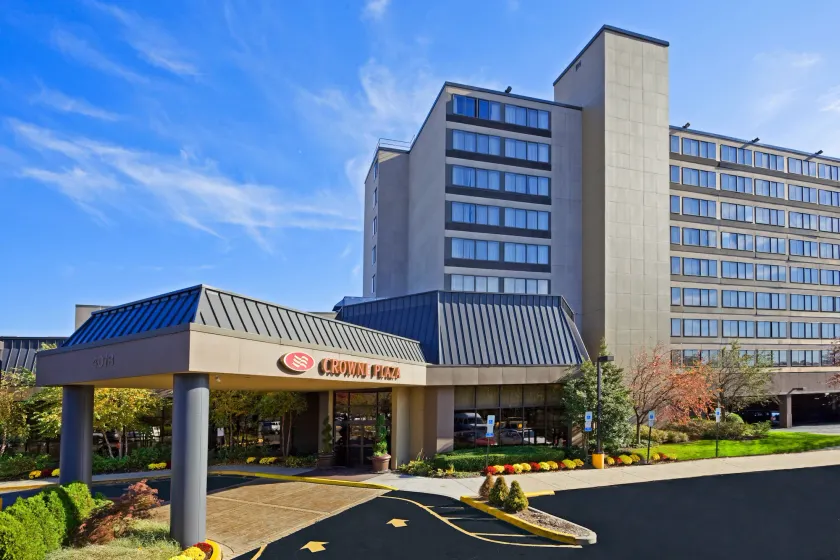 Crowne Plaza Englewood by IHG - Image 1
