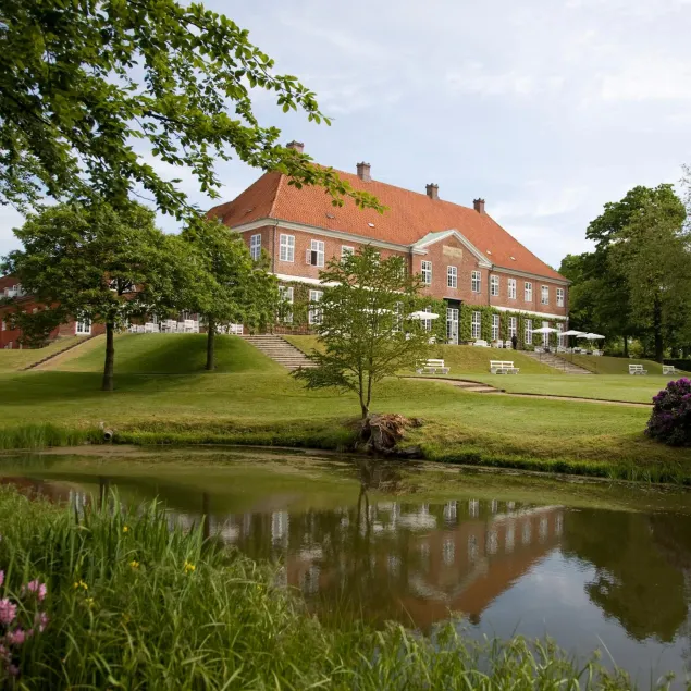 Hindsgavl Slot - Image 1