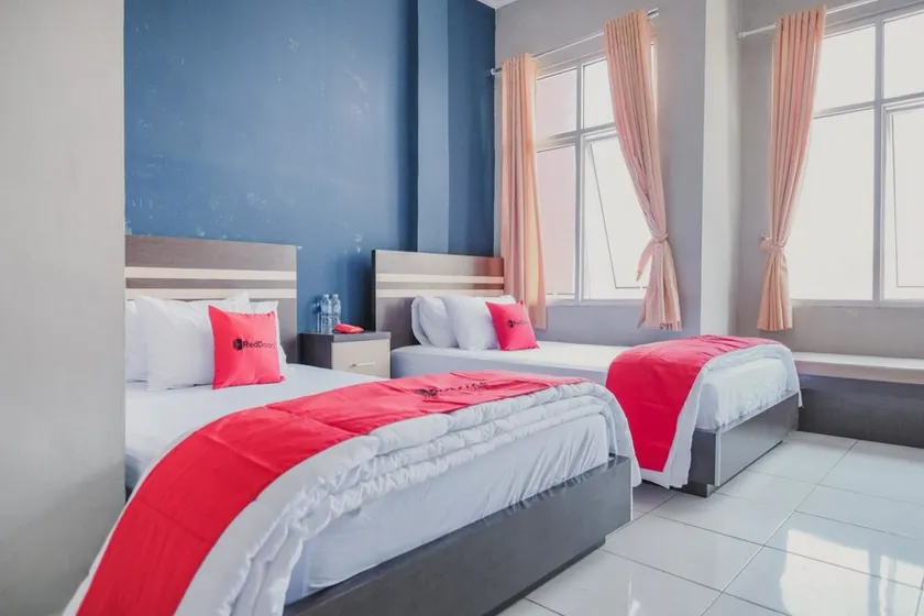 RedDoorz @ Jalan Hayam Wuruk Lampung 2 - Image 1