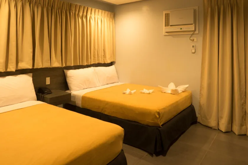Cebu R Hotel Mabolo - Image 1