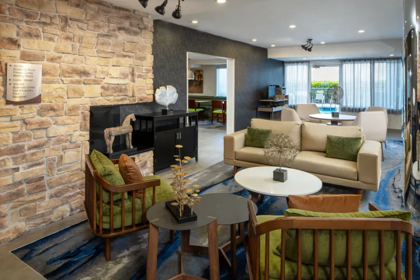 Fairfield Inn & Suites by Marriott Fort Myers Cape Coral - Lobby