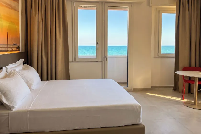 B&B HOTEL Pesaro Des Bains - Image 1