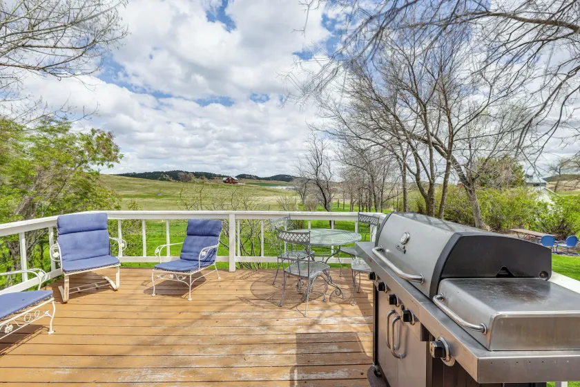 Hermosa Home w/ Deck: 2 Mi to Custer State Park! - Image 1