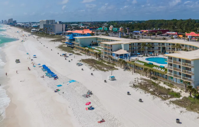 Chateau Beachfront Hotel, a By the Sea Resort - Image 1