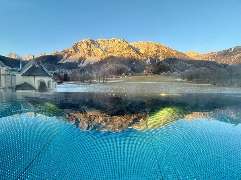 Hotel Pehab - Dachstein Rooftop-Spa - Image 1
