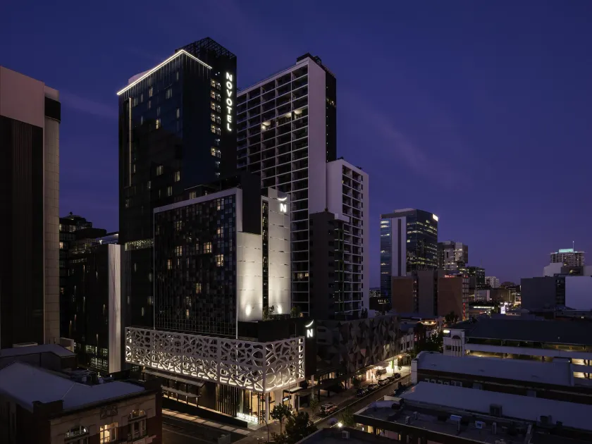 Novotel Perth Murray Street - Image 1