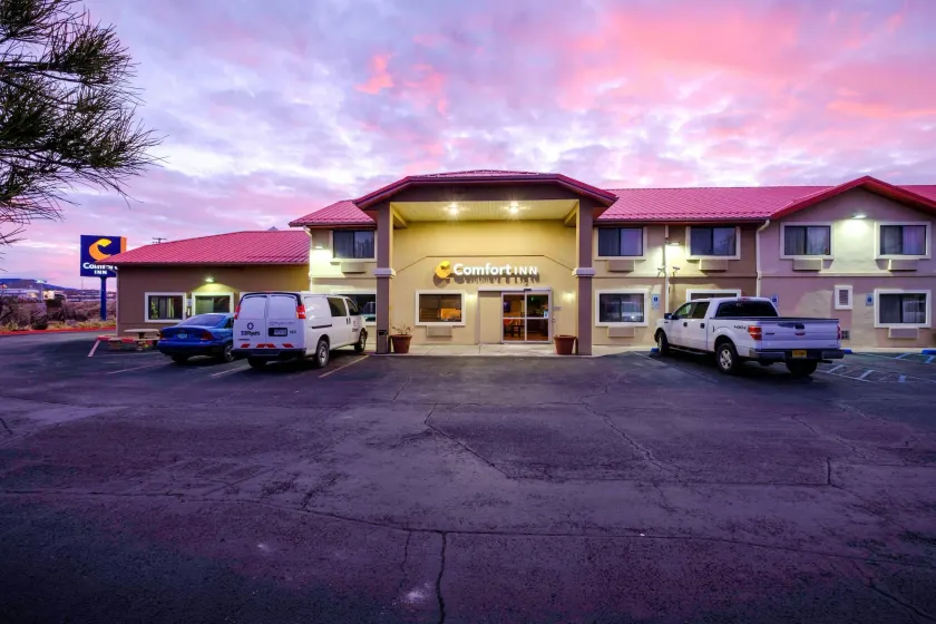 Comfort Inn Near Gila National Forest - Image 1
