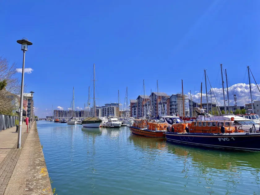 Go2 Portishead Marina Hotel - Image 1