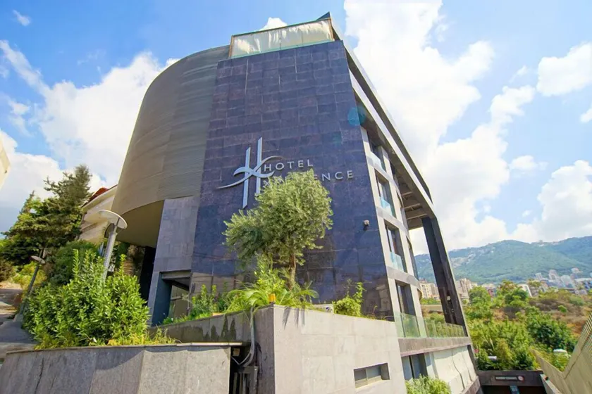 Hotel Xperience - Image 1