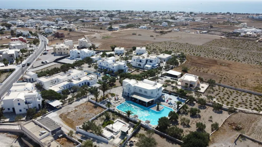Hotel Perissa - Image 1