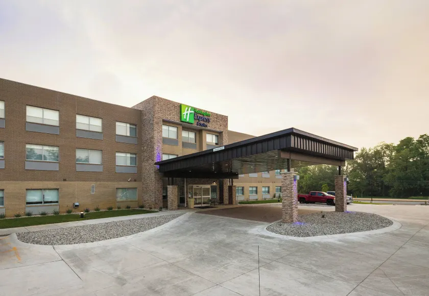 Holiday Inn Express & Suites - Portage by IHG - Image 1