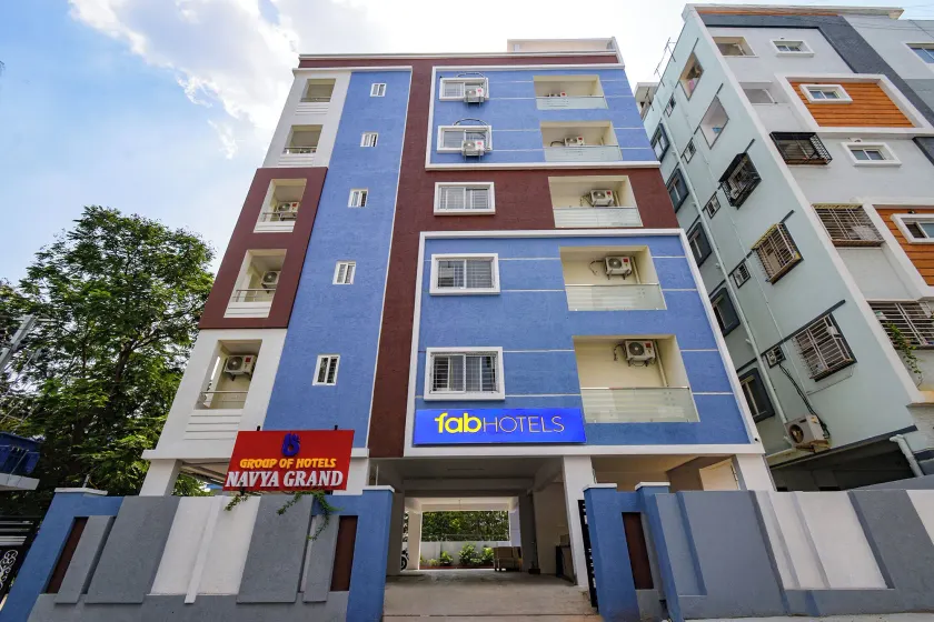 Fabhotel Navya Grand - Image 1