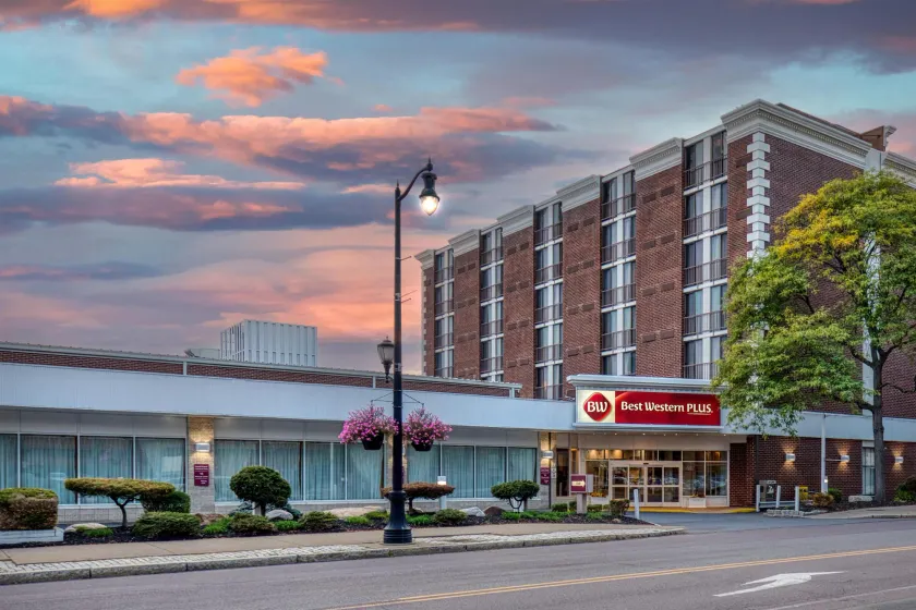Best Western Plus Genetti Wilkes Barre - Image 1