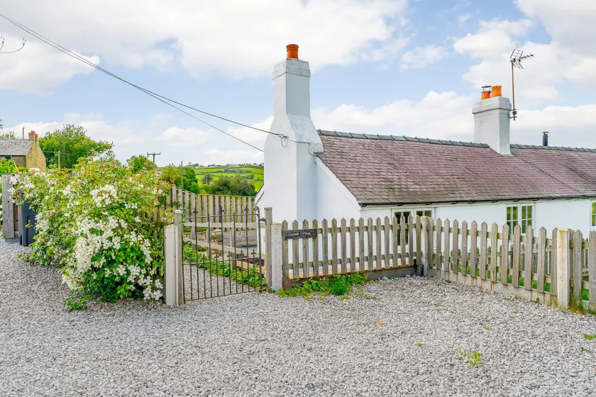 Quarry Cottage - Image 1
