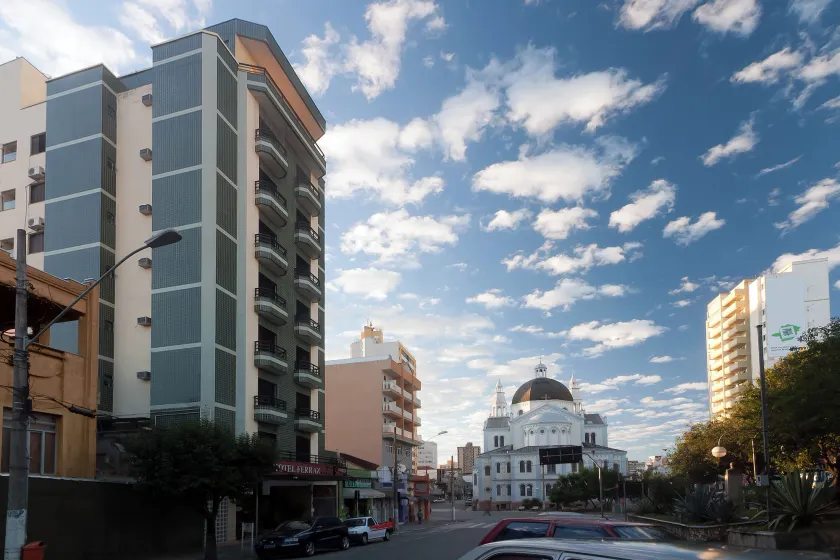 Hotel Ferraz - Image 1