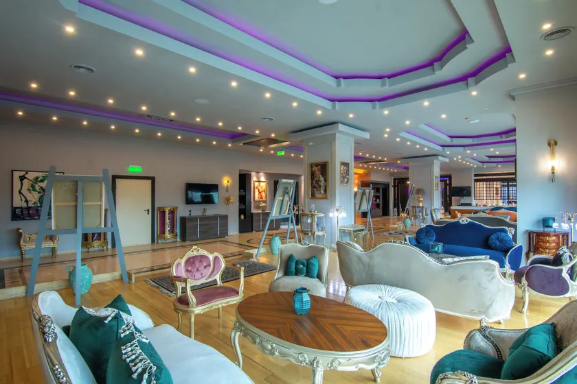 Phoenicia Express Hotel - Image 1