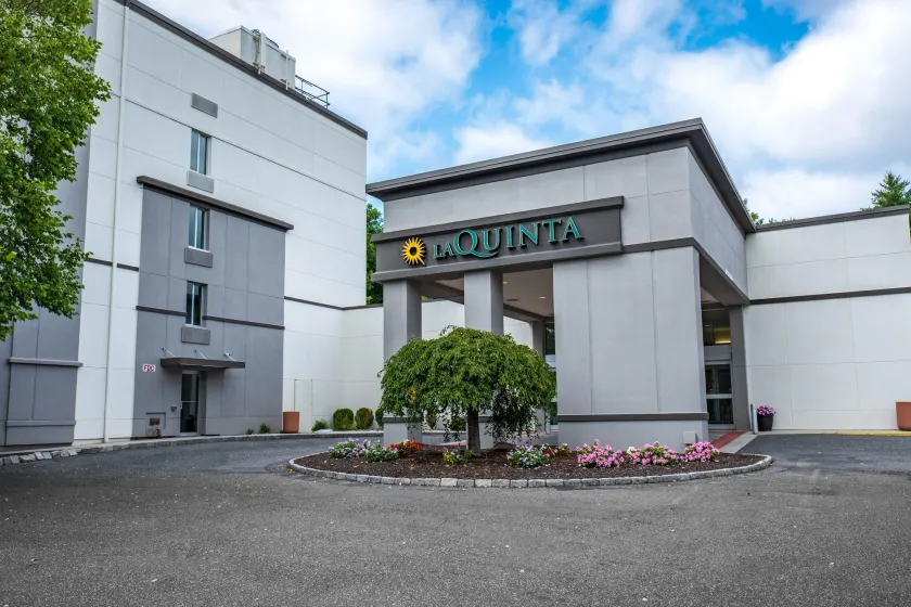 La Quinta by Wyndham Danbury - Image 1