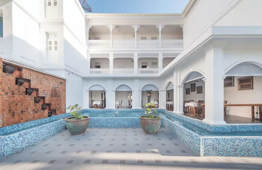 Lanna Inthan Hotel & Resort - Image 1