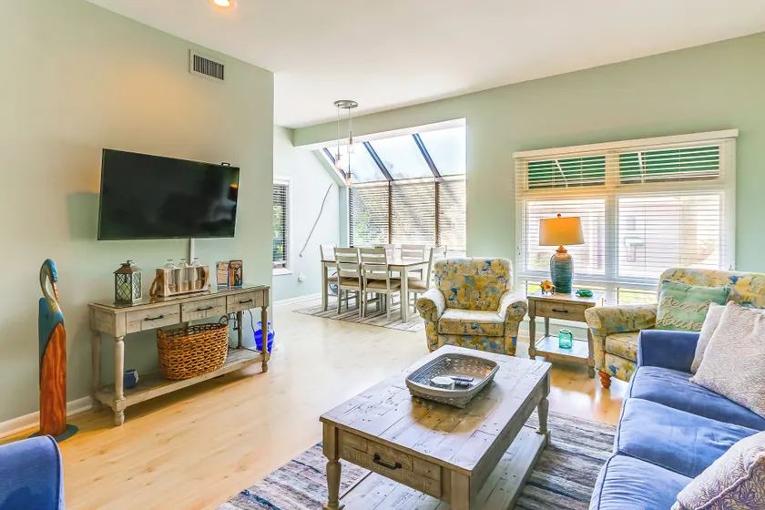 2 Mi to Beach! Hilton Head Golf Escape w/ Balcony - Intérieur