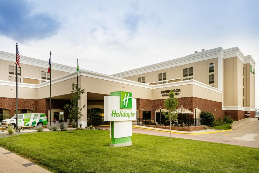 Holiday Inn Dubuque/Galena by IHG - Image 1