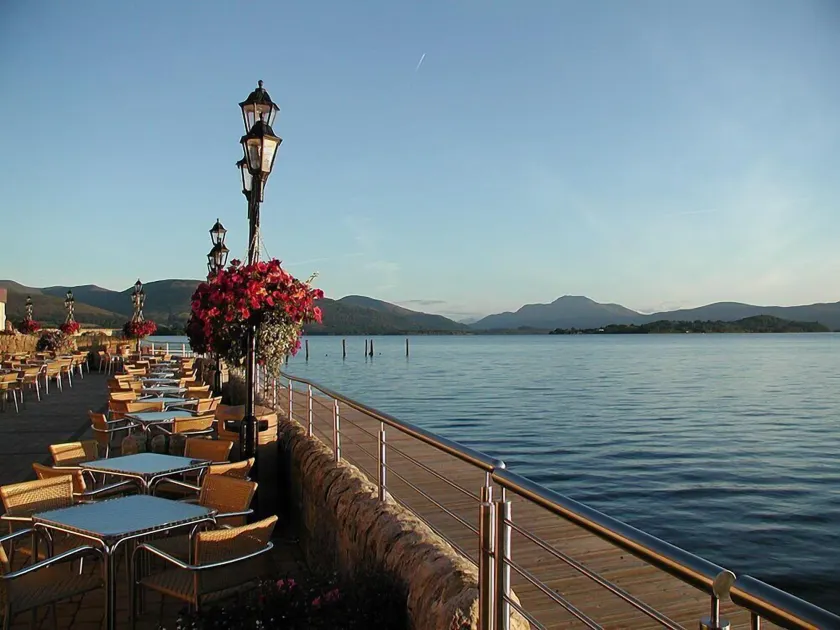 Duck Bay Hotel & Restaurant - Image 1