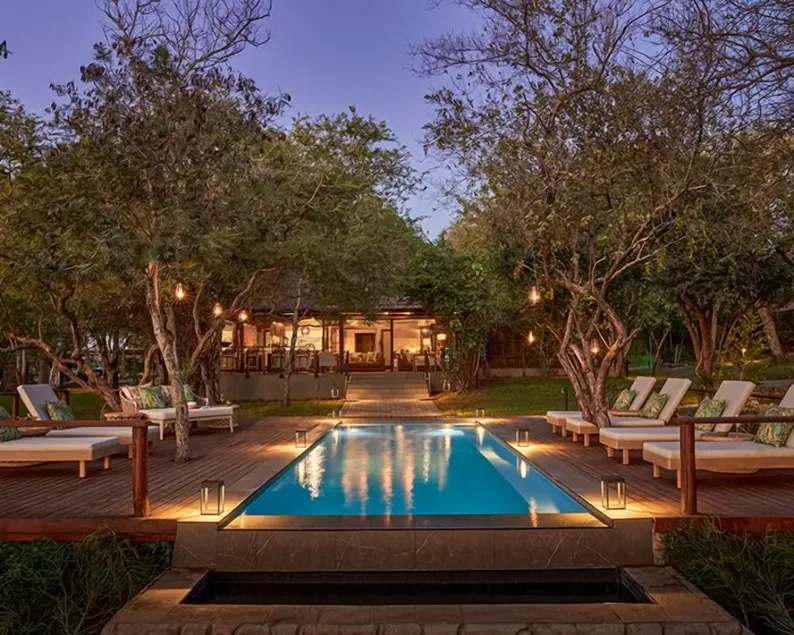 Taj Bush Lodge - Image 1