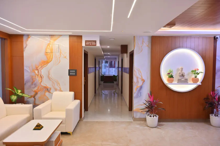 VInsara Inns Marathahalli-Premium Hotel - Lobby