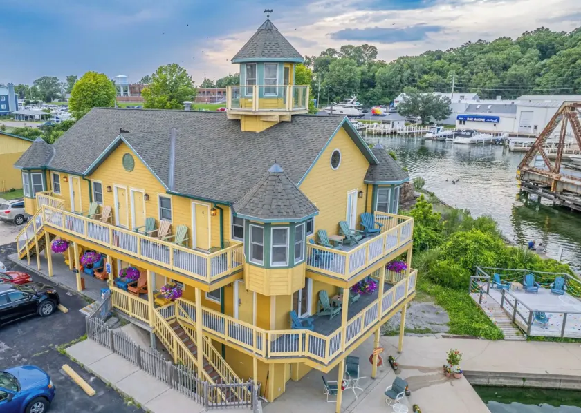 Bridge Inn - Image 1
