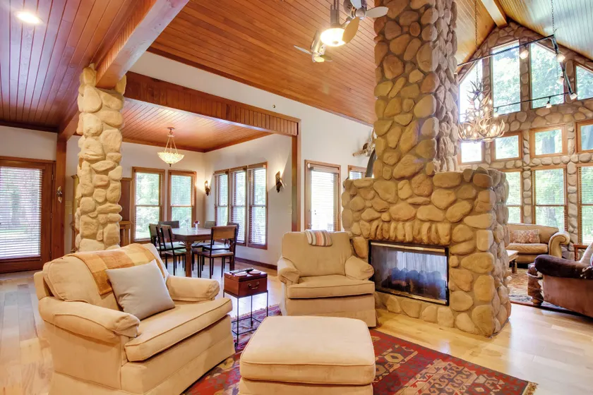 White River Access & Views: Retreat w/ Shared Dock - Image 1