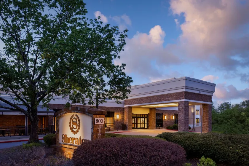 Sheraton by Marriott Atlanta Perimeter Dunwoody - Image 1