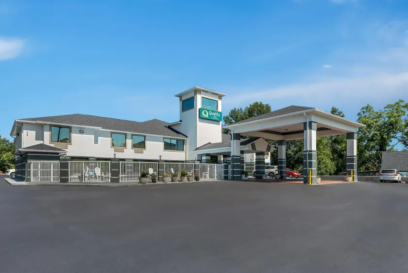 Quality Inn Sandersville - Image 1