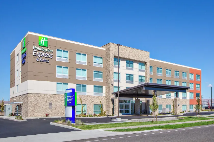 Holiday Inn Express & Suites - Union Gap - Yakima Area by IHG - Image 1