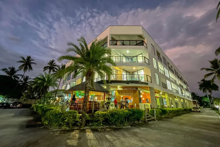 Ramada Suites By Wyndham Seafront Coral Coast - Image 1