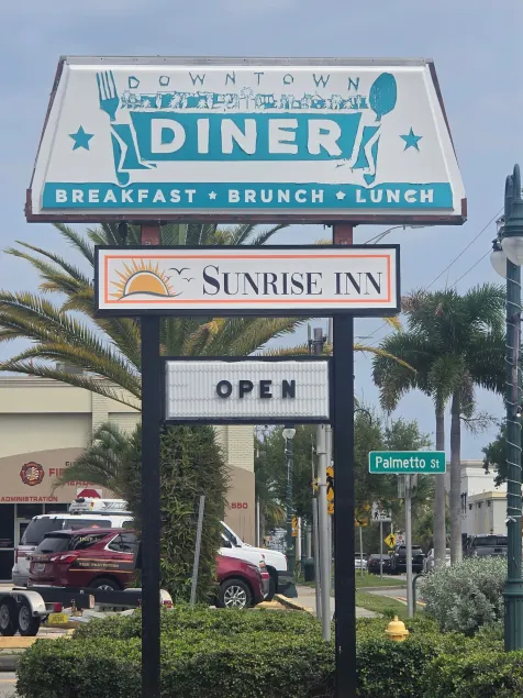 Sunrise Inn by OYO Titusville FL - Image 1