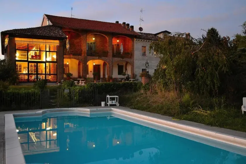 Tenuta MONVILLONE Country House & Restaurant - Image 1
