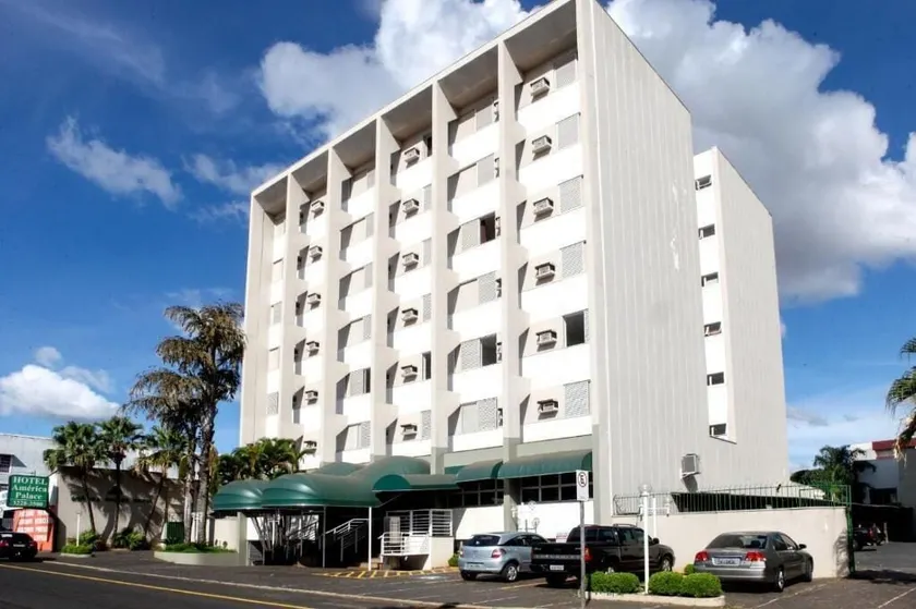 Days inn by Wyndham Uberlândia - Image 1