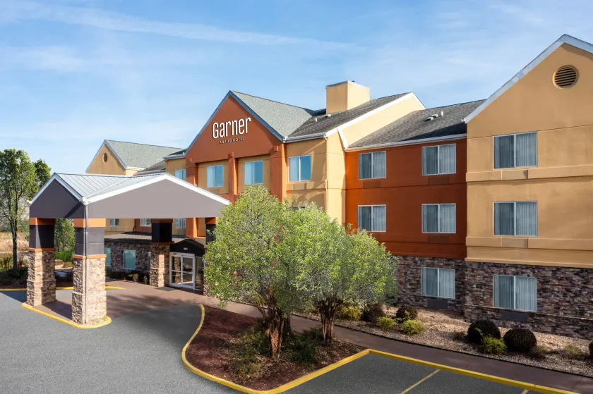 Garner Hotel Macon West by IHG - Image 1