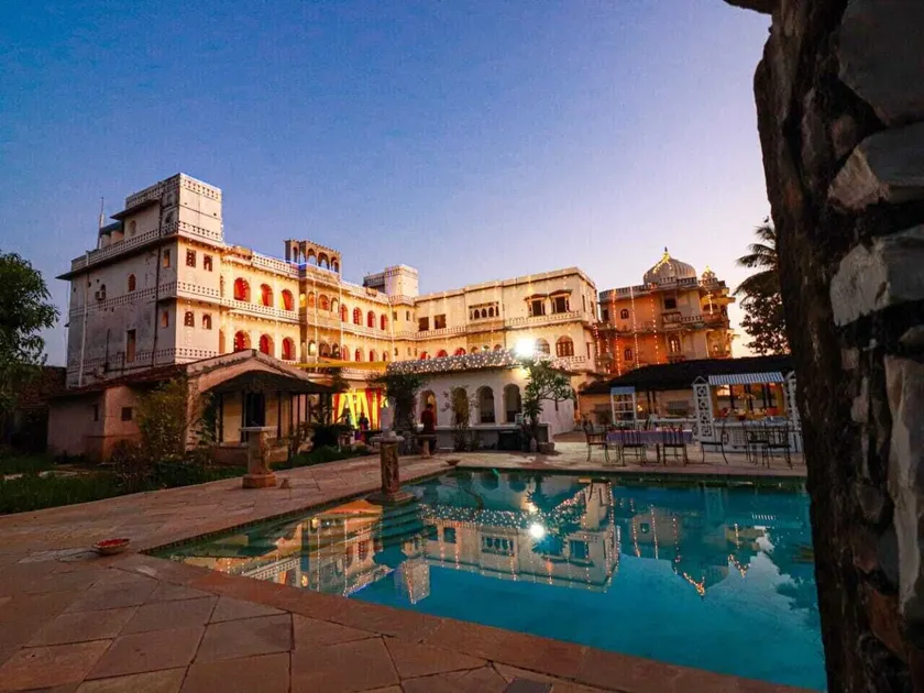 Hotel Castle Bijaipur - Image 1