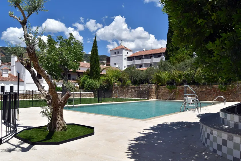 Parador de Guadalupe - Image 1