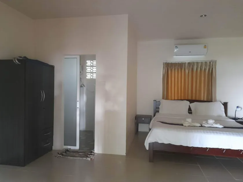 Pranee Beach Bungalows - Chambre