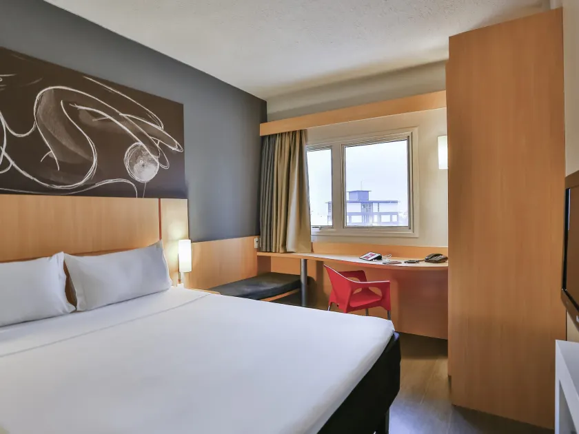 ibis Goiânia - Image 1