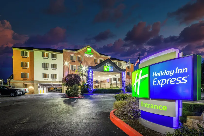 Holiday Inn Express Castro Valley - I-580 by IHG - Image 1