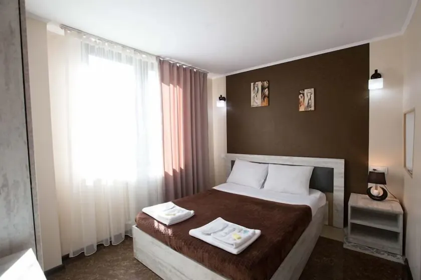 HotelHarmony - Image 1
