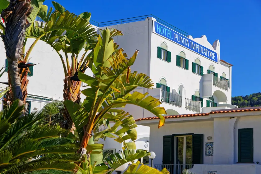 Hotel Punta Imperatore - Image 1