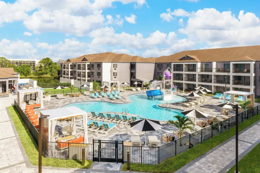 Courtyard by Marriott Orlando Lake Buena Vista at Vista Centre - Image 1