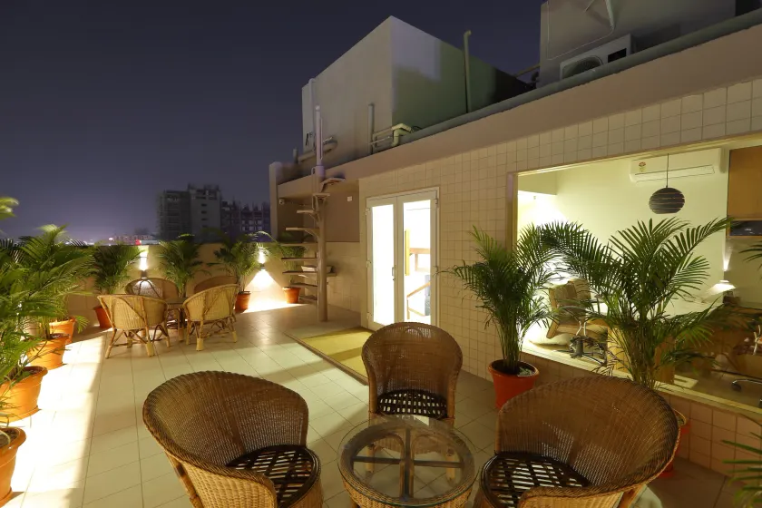 Hotel 440, A Serene Stay - Image 1